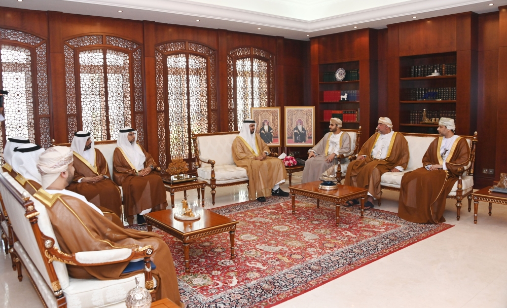 HH Sayyid Theyazin receives Shaikh Theyab bin Mohammed Al Nahyan
