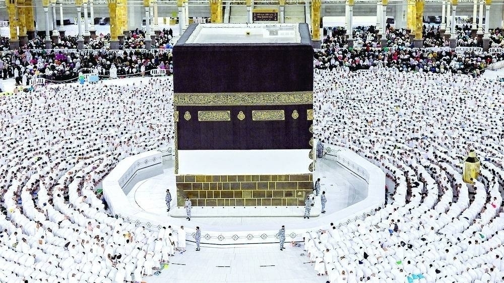 As of November 3, 32,441 people applied for Haj including 29,482 Omanis and 2,959 residents.