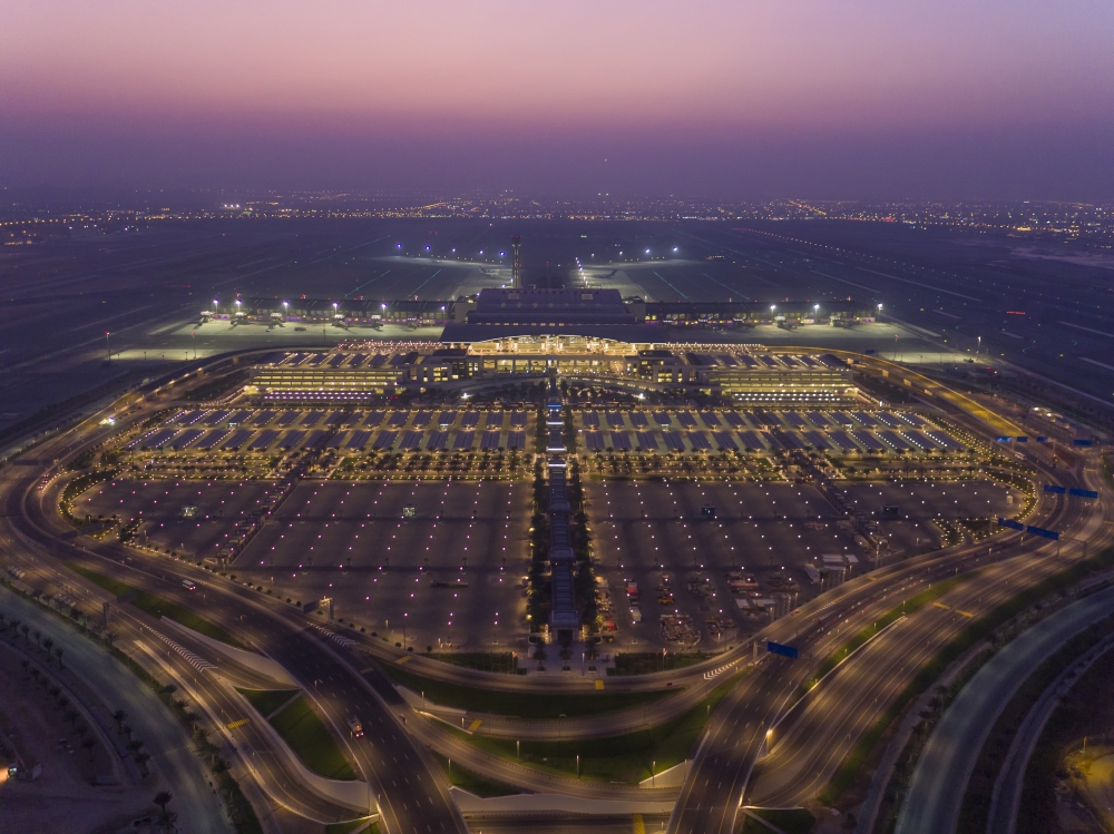 Oman Airports on Saturday celebrated the fifth anniversary of the opening of Muscat International Airport, and the eighth anniversary of the opening of Salalah Airport