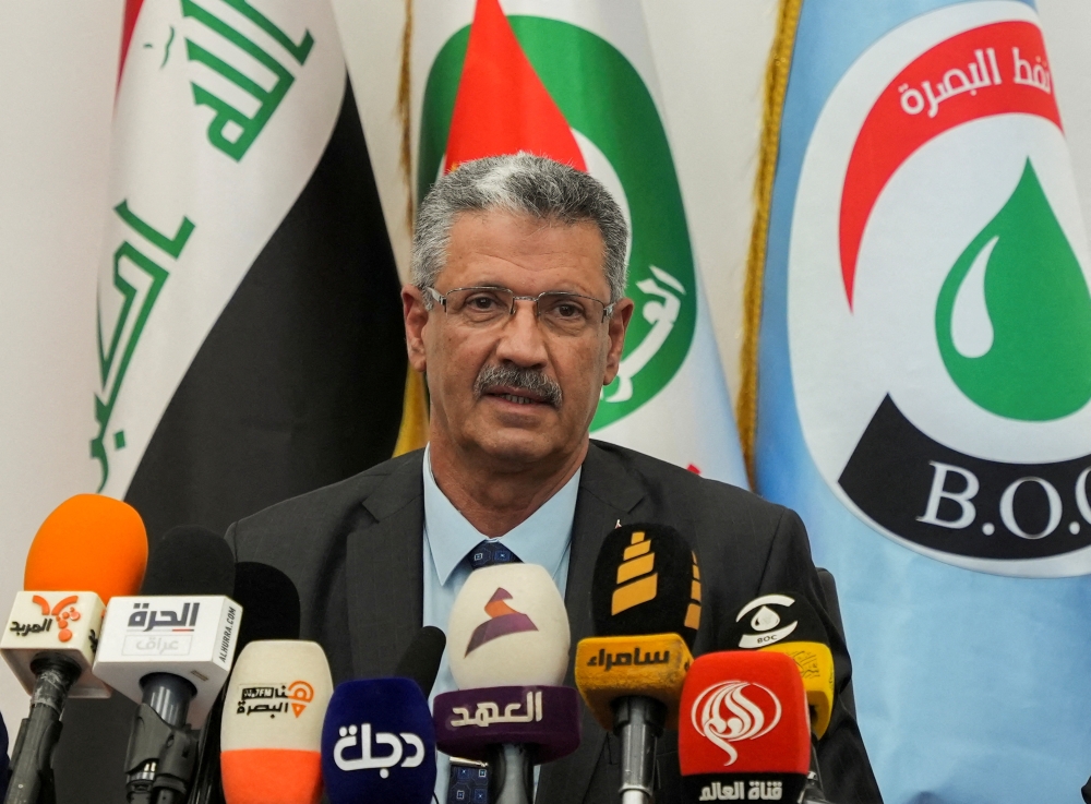 Iraqi oil minister Hayan Abdel-Ghani speaks during a press conference at Iraq's Majnoon oil field near Basra