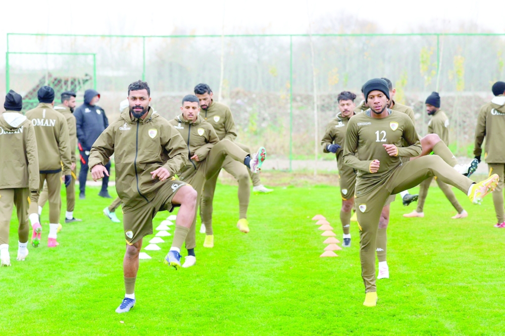 Omani Players during the warm up