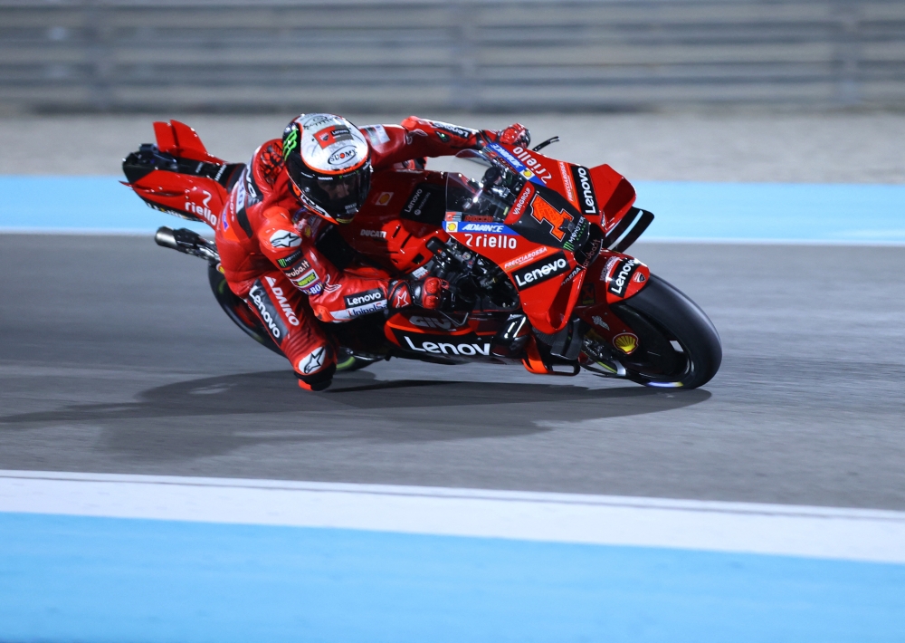 Grand Prix of Qatar - Lusail International Circuit, Lusail, Qatar - November 19, 2023 Ducati Lenovo Team's Francesco Bagnaia in action during the MOTGP race REUTERS/Ibraheem Al Omari
