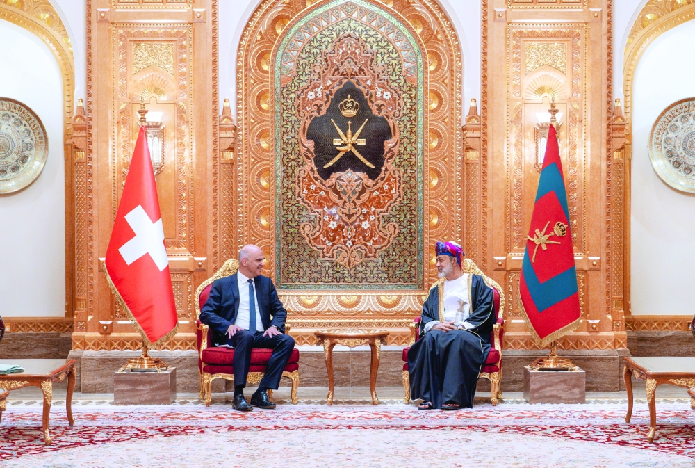 His Majesty Sultan Haitham bin Tarik with President Dr Alain Berset of the Swiss Confederation at Al Alam Palace on Thursday.