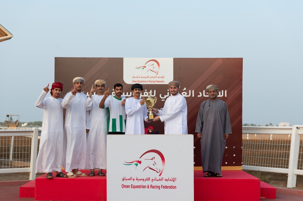 crowning the winners: owners, jockeys and trainers