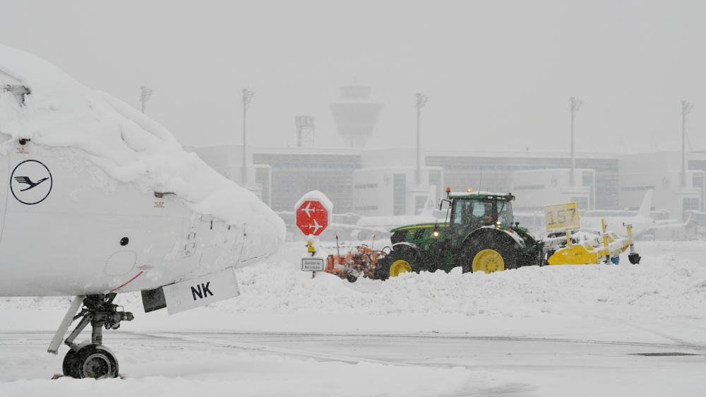 Passengers are asked to check the status of their flight before traveling.