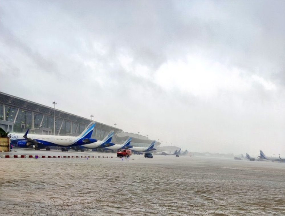 The airfield is closed for arrival and departure operations till 11 pm on Monday