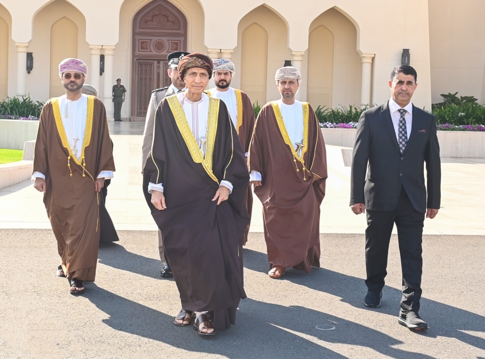 Sayyid Fahd bin Mahmood al Said, Deputy Prime Minister for the Council of Ministers, leaving for Doha to attend the GCC Summit.