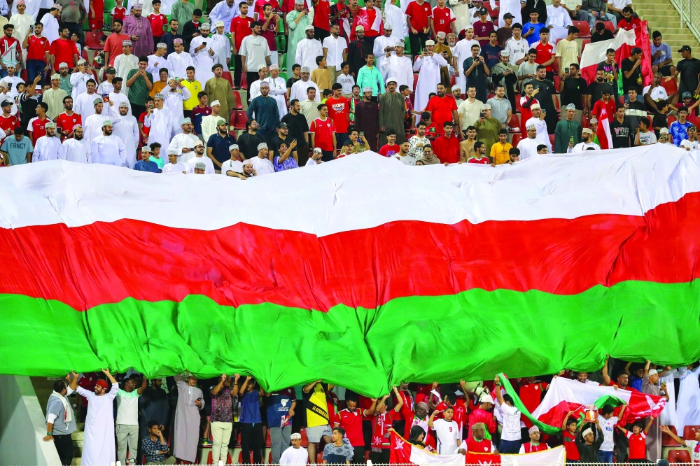 Oman fans