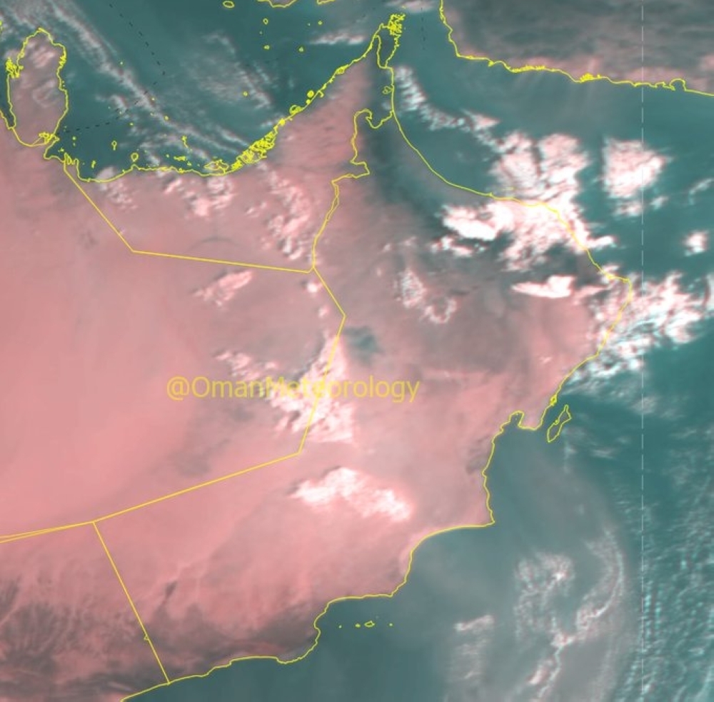 There are chances of low clouds and fog forming late at night and early morning on parts of the coast of the Arabian Sea.