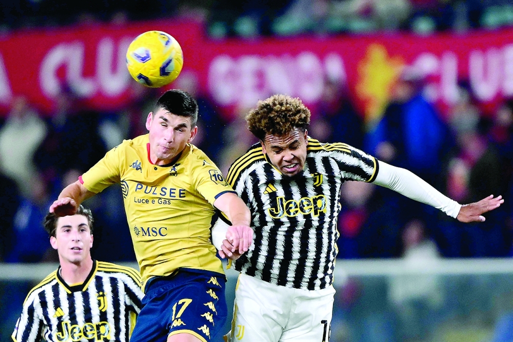Genoa's Ukrainian midfielder 17 Ruslan Malinovskyi fights for the ball with Juventus' US midfielder 16 Weston McKennie.— AFP

