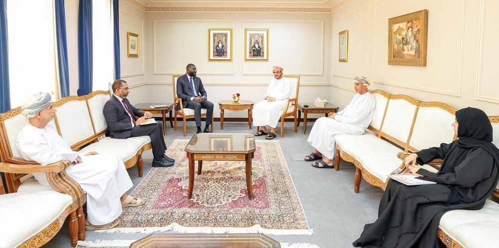The two sides discussed matters related with assistance provided to Palestinian people in the Gaza Strip