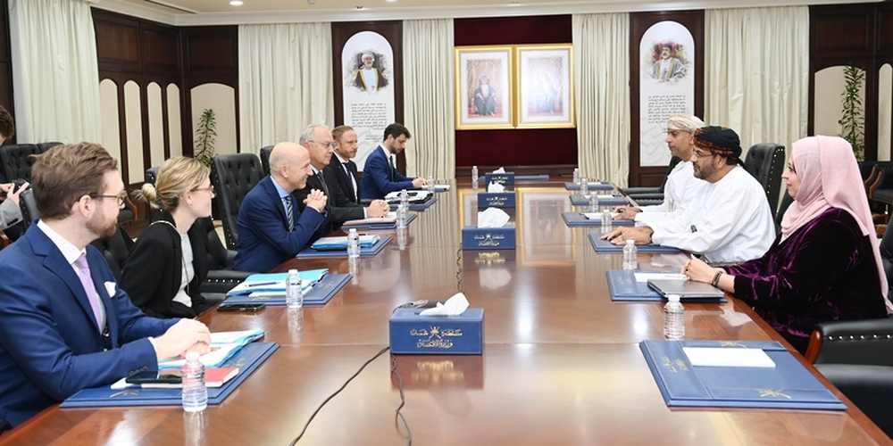 Dr Said Mohammed al Saqri, Minister of Economy with Dr Martin Kocher, Federal Minister of Labour and Economy of the Republic of Austria and his accompanying delegation. - ONA
