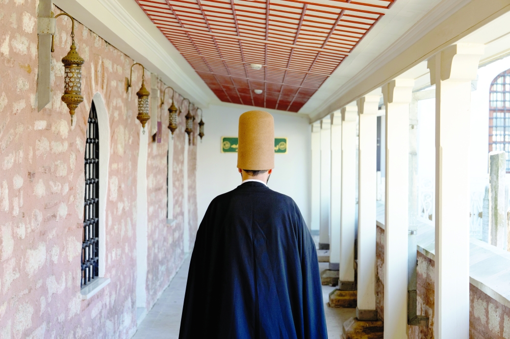 Sufi,Whirling,And,Walking,Dervish,Photo,,Fatih,Istanbul,,Turkiye,(turkey)