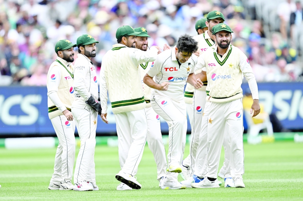Marsh's 96 leads Australia fightback after Pakistan blitz