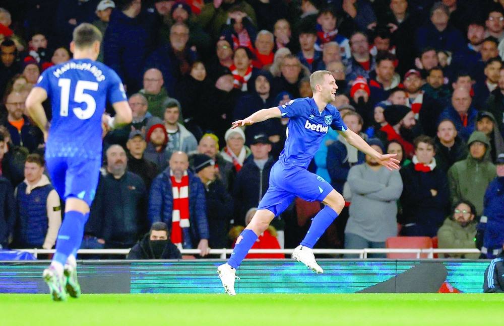 Soccer Football - Premier League - Arsenal v West Ham United - Emirates Stadium, London, Britain - December 28, 2023 West Ham United's Tomas Soucek celebrates scoring their first goal Action Images via Reuters