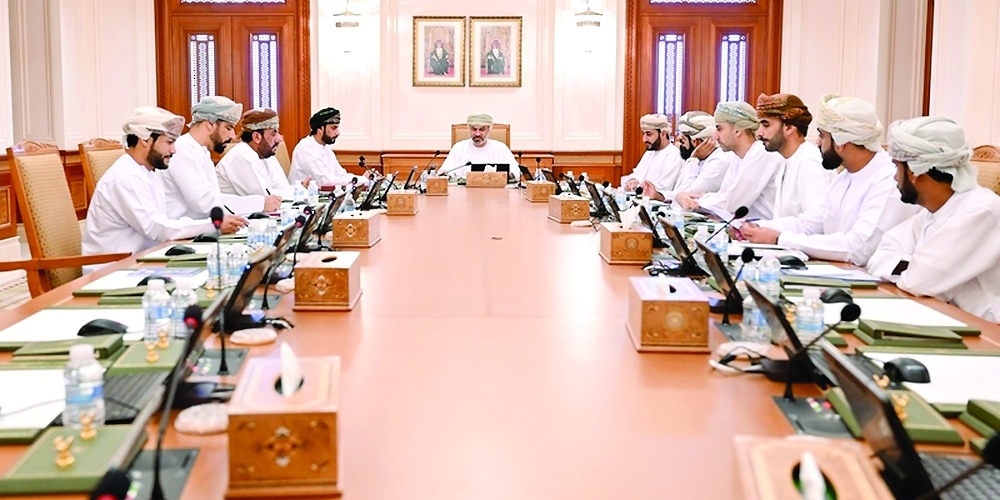The meeting was held under the chairmanship of Khalid Hilal Al Maawali, Chairman of the Shura Council. - ONA