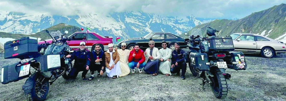 Omani trailblazers reach North Pole in a classic car