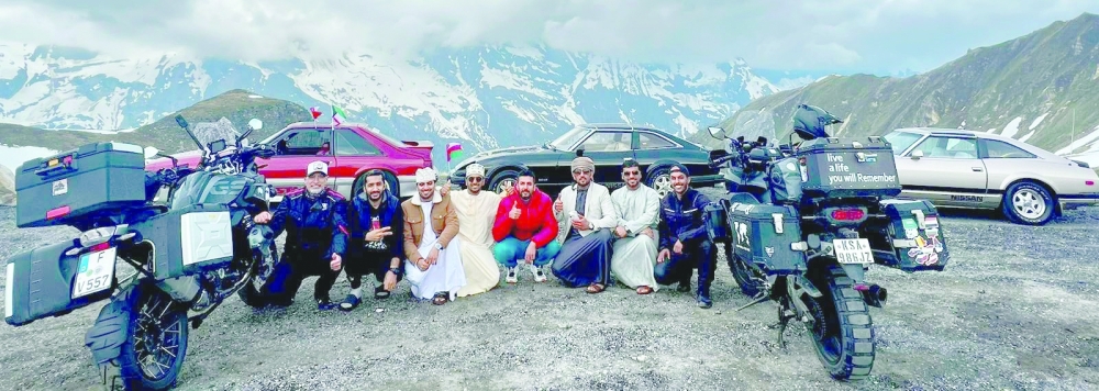 Omani trailblazers reach North Pole in a classic car