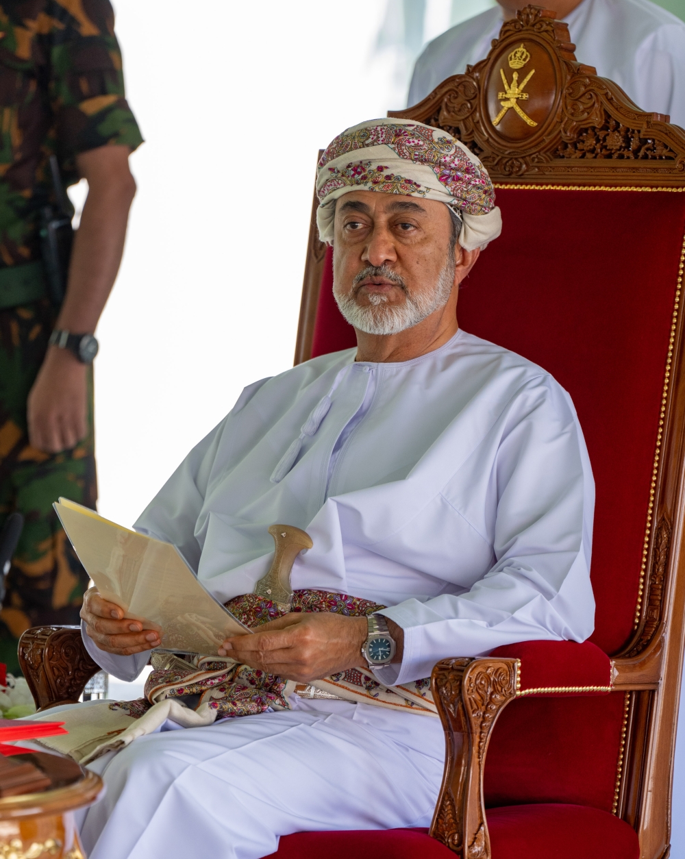HM meets shaikhs, dignitaries of Musandam Governorate
