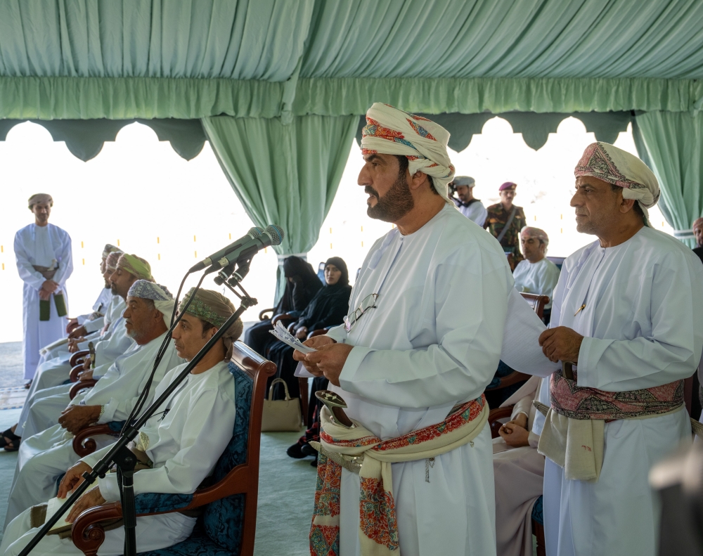 HM meets shaikhs, dignitaries of Musandam Governorate