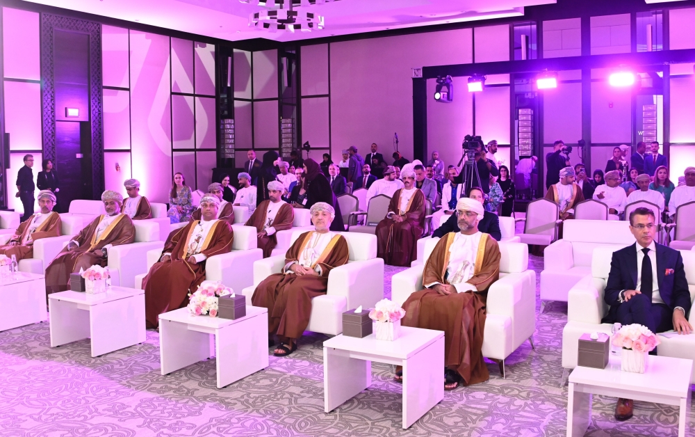 The opening ceremony was attended by Salim bin Mohammed Al Mahrouqi, Minister of Heritage and Tourism