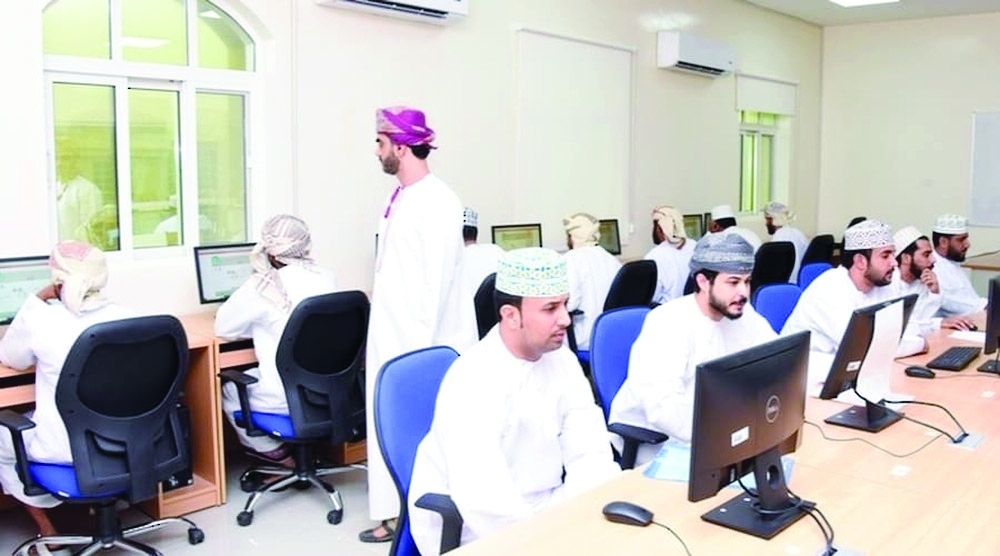 The announcement is considered the first in 2024 for jobs in the State’s Administrative Apparatus.