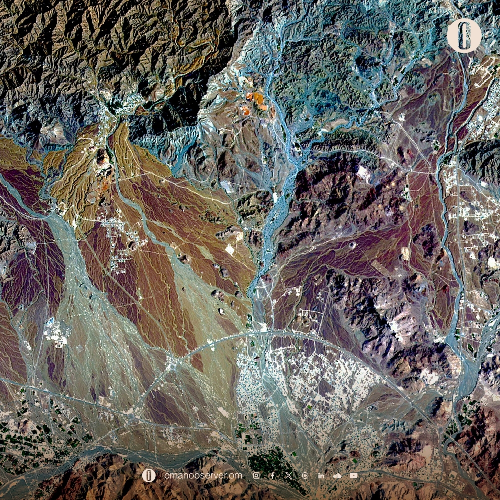 Image monitors a large section of Al Hajar Al Gharbi mountain range along the Wilayat of Ibri