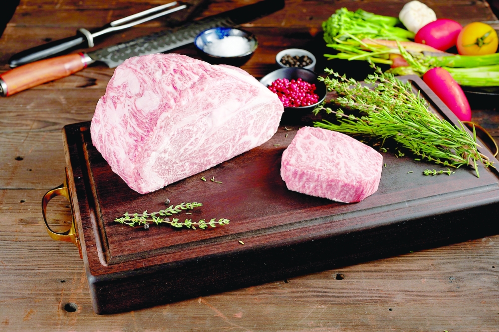 Family Fun in Tradition and Modernity