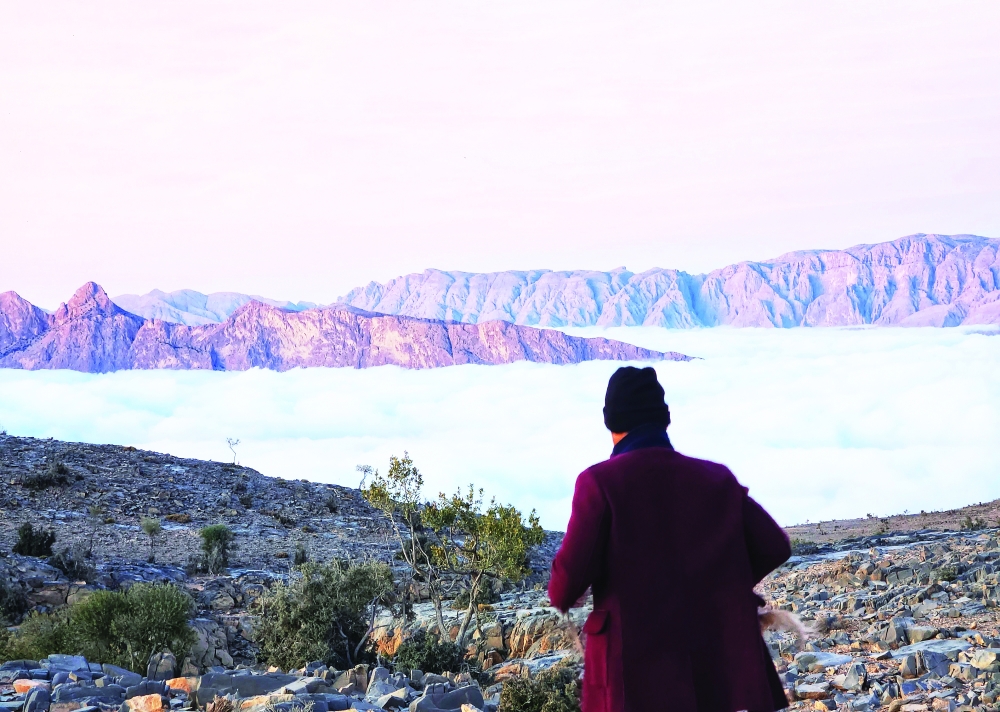 Waking up to a sea of clouds in Jabal Shams