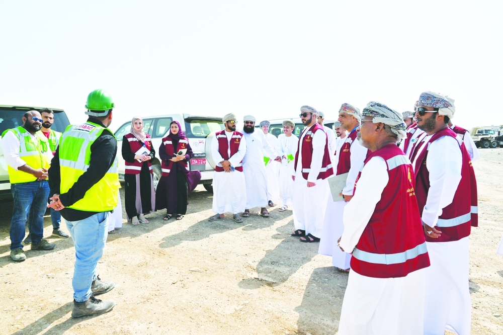 The campaign launch included a comprehensive visual presentation showcasing the city's master plan and construction progress.