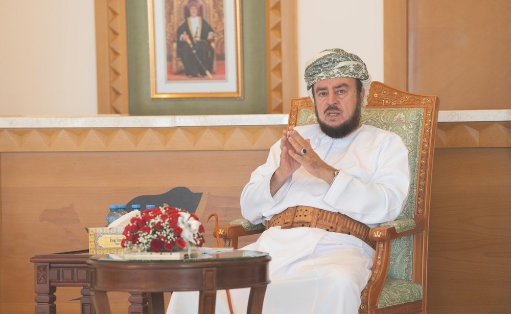 HH Sayyid Asaad bin Tarik al Said renewed his invitations for the camel owners.