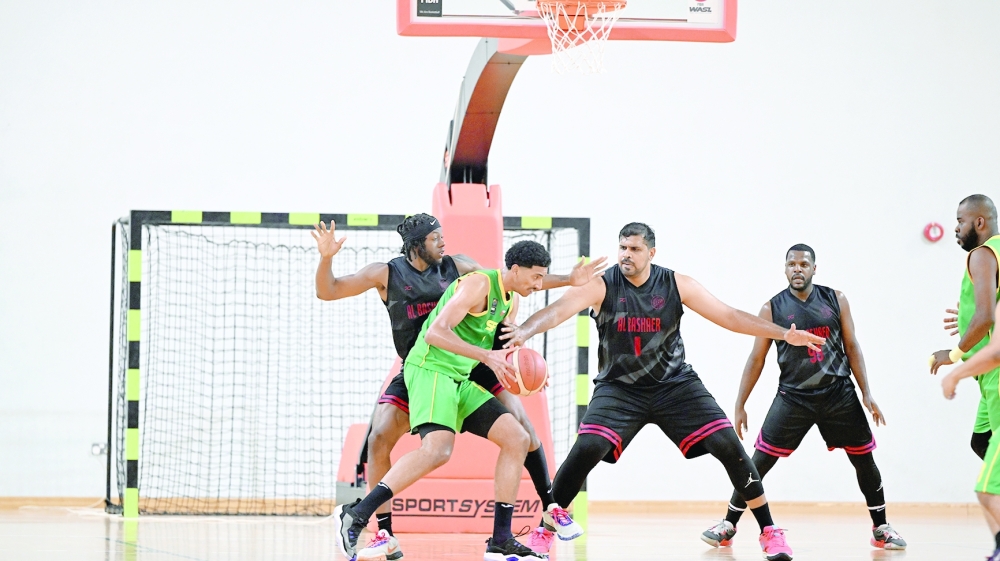 Basketball Showdown: Al Bashayer and Seeb clash for the championship