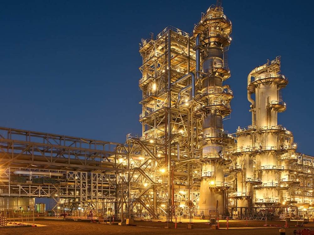 Illustration of an LNG plant.