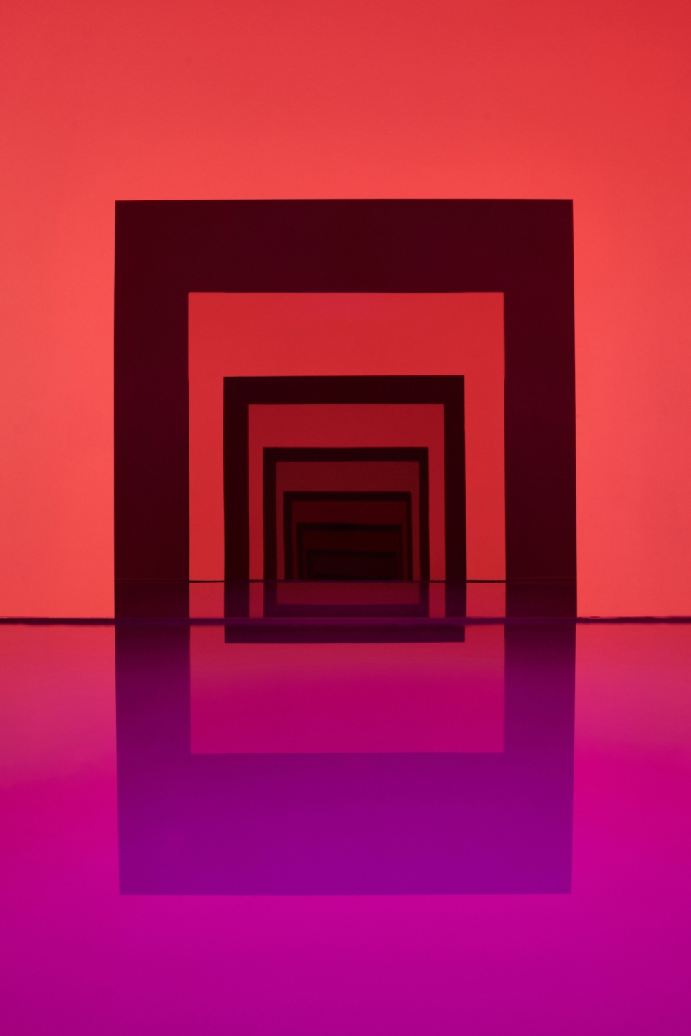 Sarah Meyohas. Liquid Speculation #25. 2021. Digital Photograph. 575 × 2362 pixels. Courtesy of the Artist and Makersplace