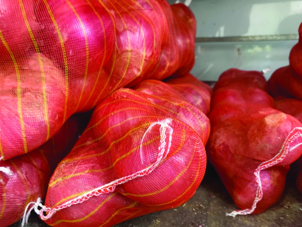 The increase in prices was mainly caused by the suspension of onion exports from India.