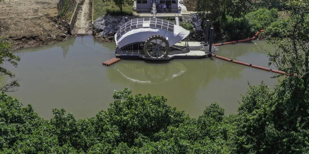 Wanda has collected more than 130 tonnes of trash from the Juan Díaz River.