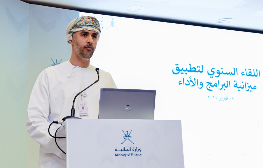 Abdullah Salim al Harthy, Under-Secretary of Ministry of Finance.