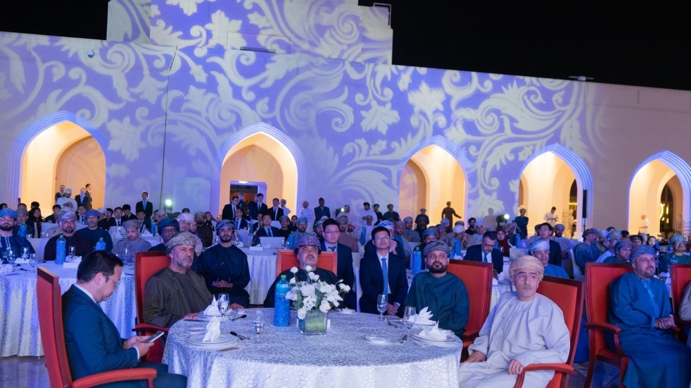 The ceremony was held under the auspices of Eng Saeed bin Hamoud al Maawali, Minister of Transport, Communications and Information Technology.