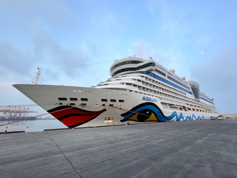 Cruise liner Aidabella anchored at Port of Salalah