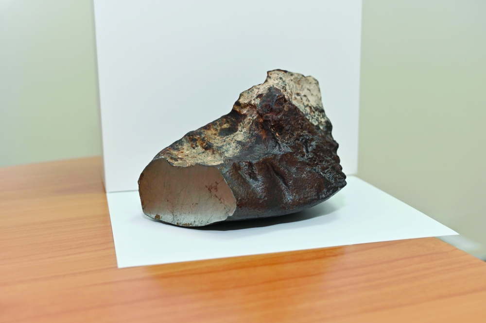 Oman making rapid strides in combating smuggling of meteorites: Minister