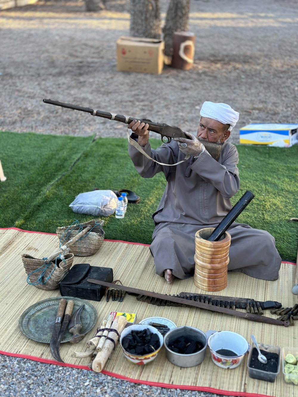 Juma bin Khalfan al Abdali, a gun-powder maker from the Wilayat of Manah