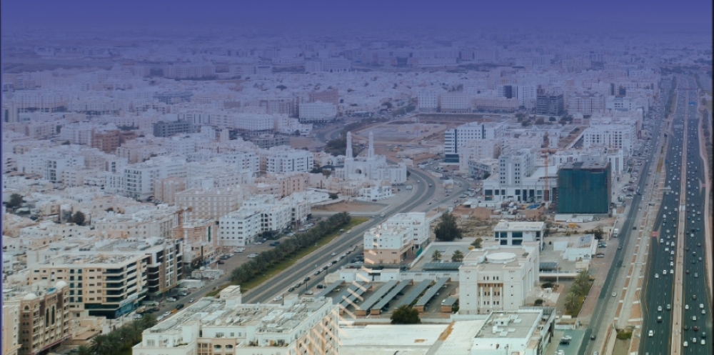 The owner is obligated to place address plates on buildings, residential or commercial complexes, and their internal units.