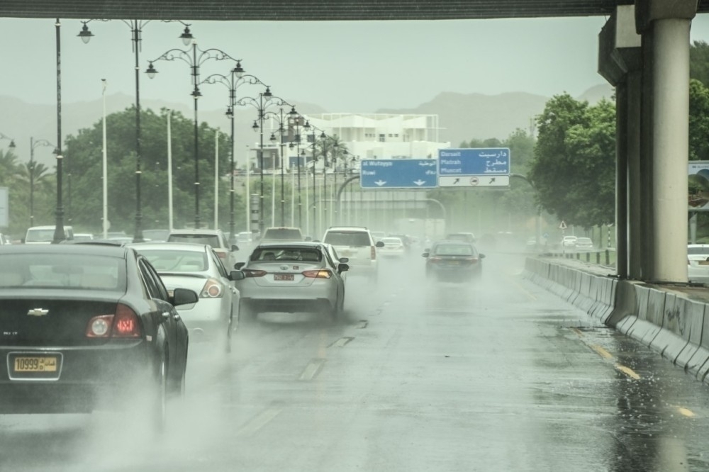Oman Met is expecting rain to head to Musacat late at night on Saturday and Sunday morning. 