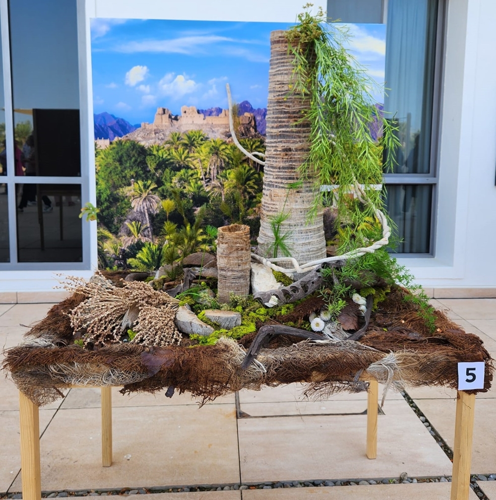 Floral works from locally available materials in Oman 