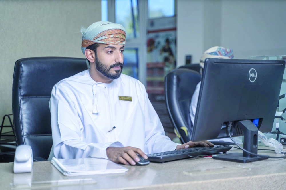 Implementation of e-link for vehicle recall notifications by an Integrated approach.