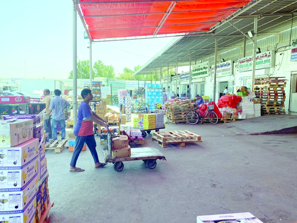 Traders at Mawaleh central market ready to relocate, hope for better facilities