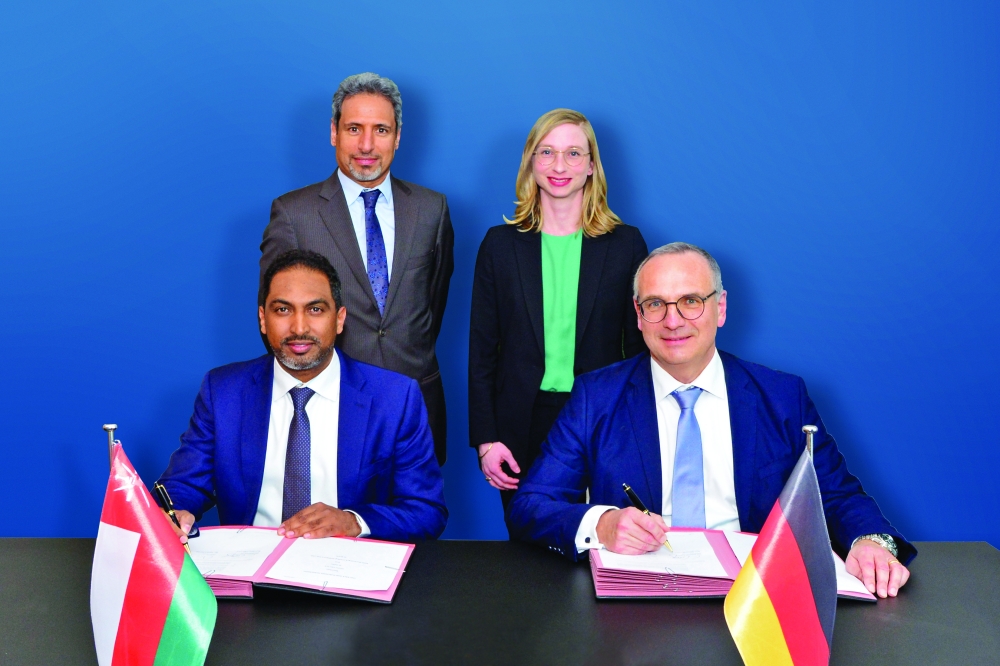 Officials from Oman and Germany’s SEFE at the agreement signing
