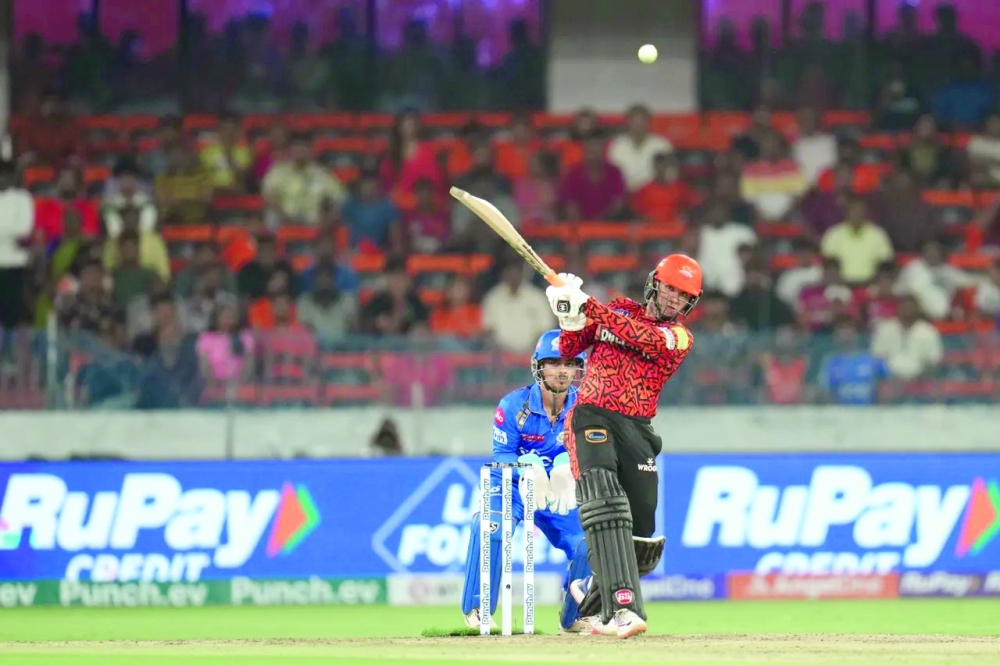 Hyderabad beat Mumbai in run fest