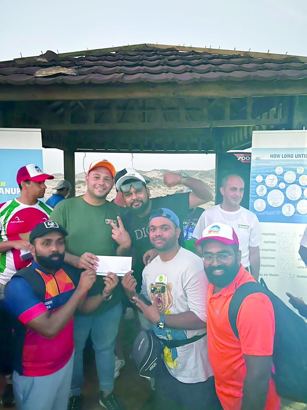 Beach clean up by Salalah Adventure Tours team members 