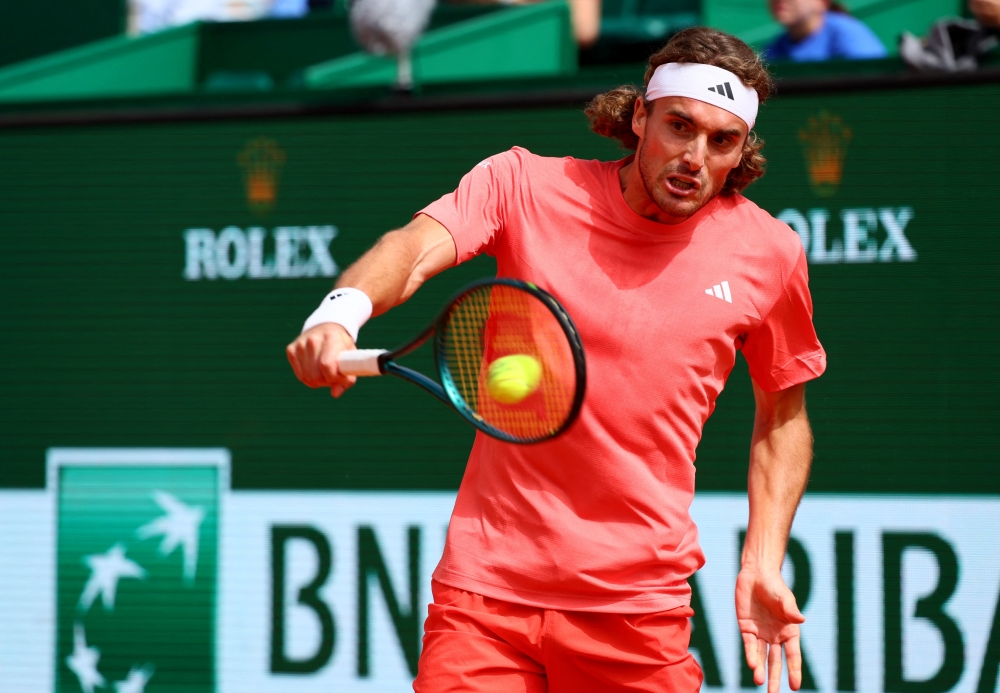 Tennis - ATP Masters 1000 - Monte Carlo Masters - Monte Carlo Country Club, Roquebrune-Cap-Martin, France - April 8, 2024 Greece's Stefanos Tsitsipas in action during his round of 64 match against Serbia's Laslo Djere REUTERS/Denis Balibouse